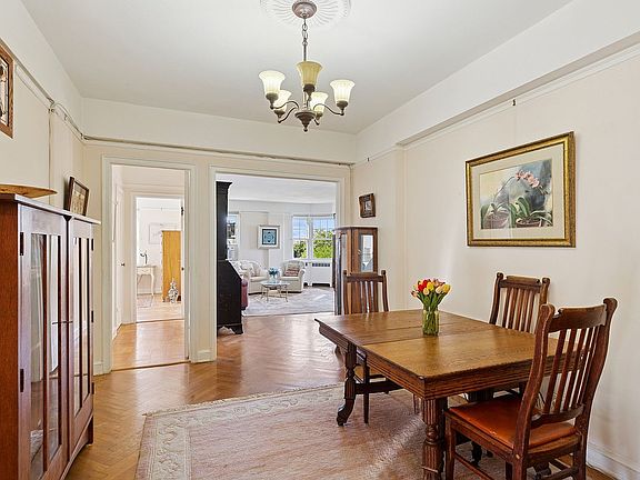 4th image of 180 Cabrini Blvd APT 54