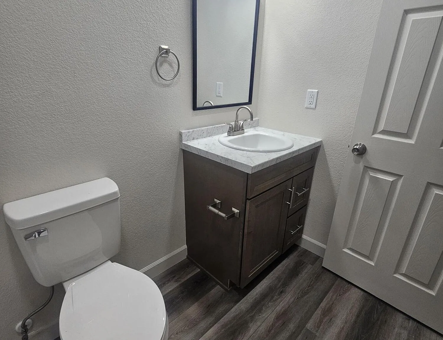 1 bed, 1.0 bath, 650 sqft, $1,100 — Photo 4