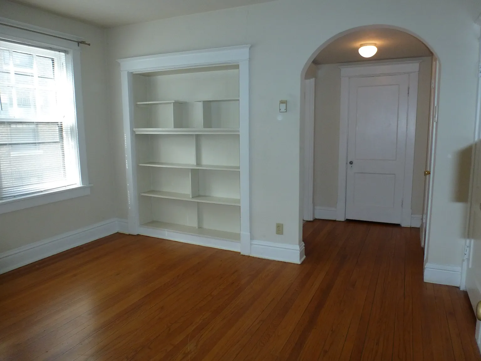 1 bed, 550 sqft, $840 — Photo 2
