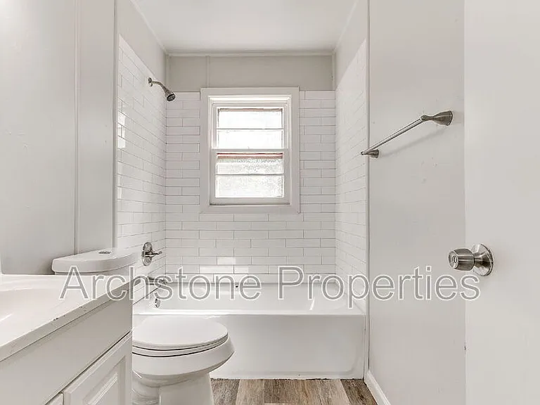 2312 Mustang St — Photo 30