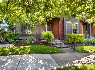 1596 NE 71st Ave, Hillsboro, OR 97124