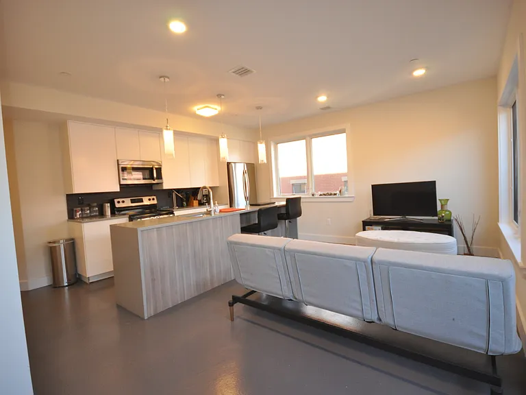 659 Massachusetts Ave #4A — Photo 5
