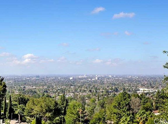2nd image of 10851 Skyline Dr