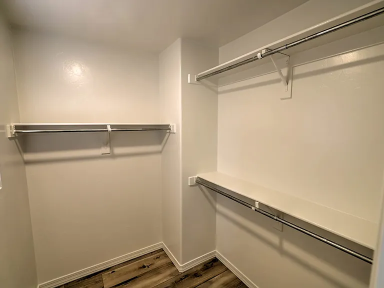 838 W Calle Valenciana — Photo 22
