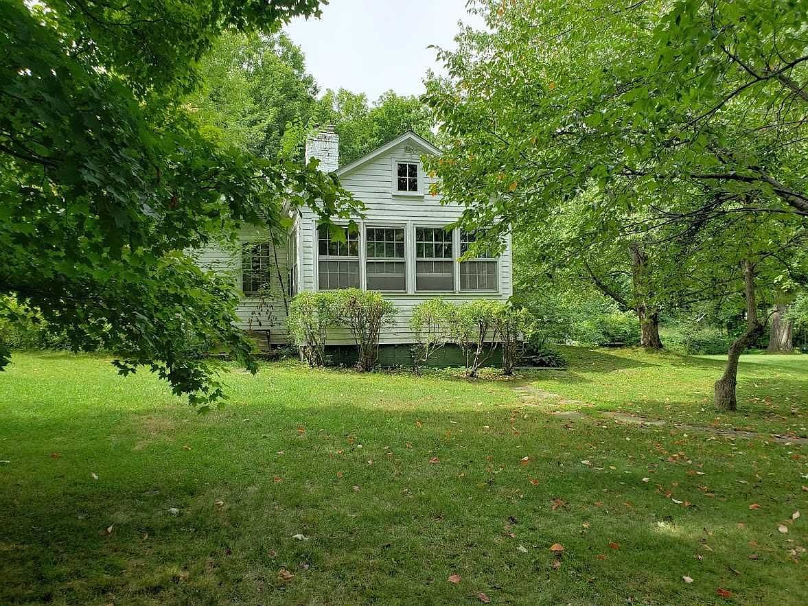 717 Spring Lake Rd, Red Hook, NY 12571 Zillow