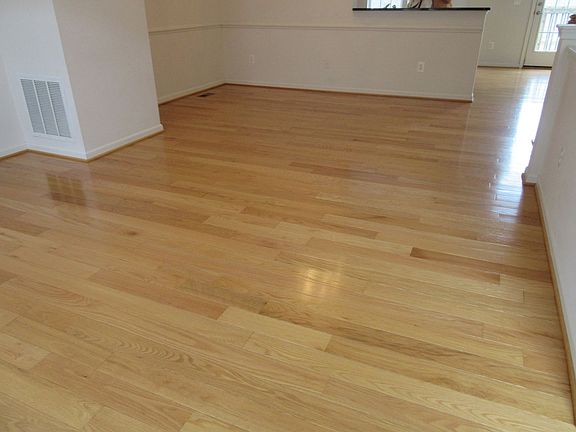 4th image of 2386 Abington Dr