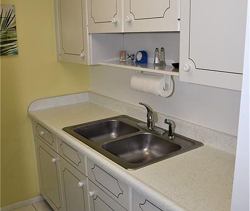 5th image of 2113 Lakeview Dr Unit 3-A