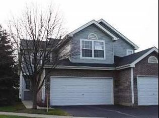 12942 Applewood Dr, Huntley, IL