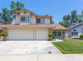 13720 Cherokee Ct, Fontana, CA 92336
