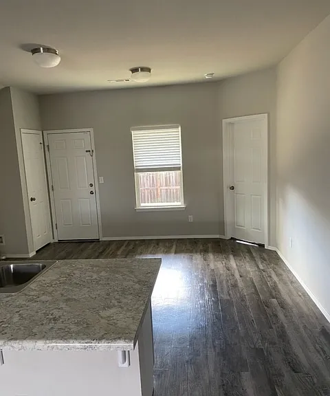 1237 S Ivory Bill Ln — Photo 3