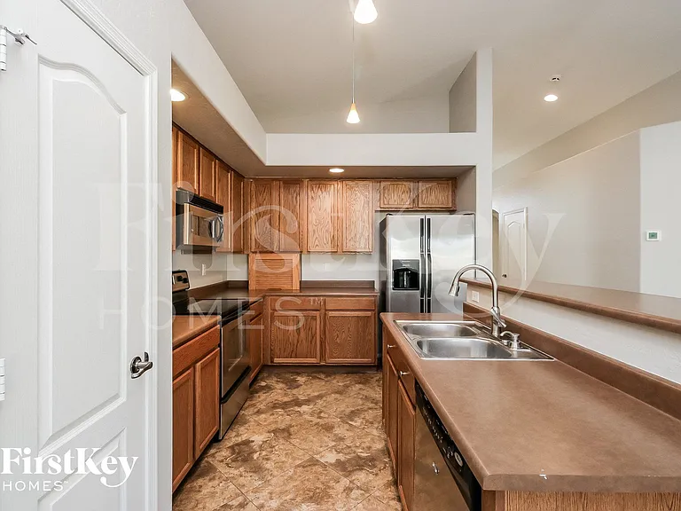 2060 W Goldmine Mountain Dr — Photo 6