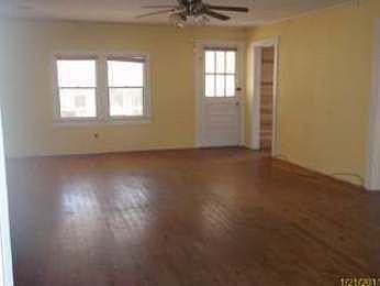 2nd image of 2410 31st St