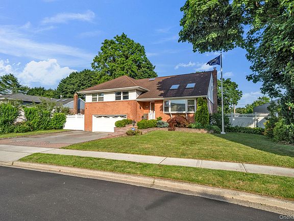 2nd image of 46 Audrey Road