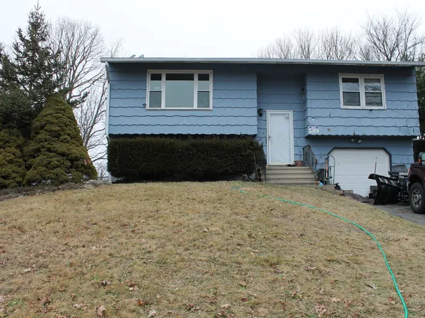 56 Stowe Road, Waterbury, CT 06704