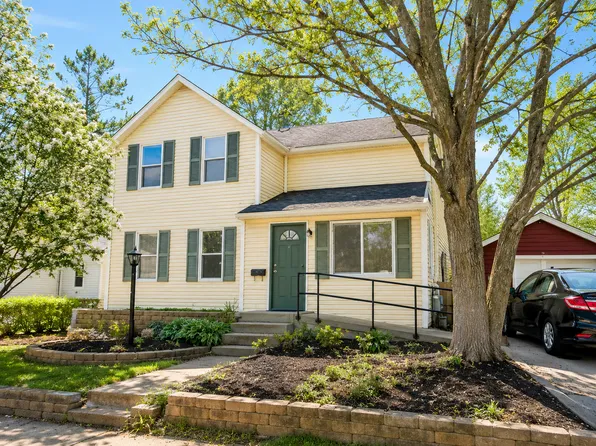 427 W Clark St, Freeport, IL 61032