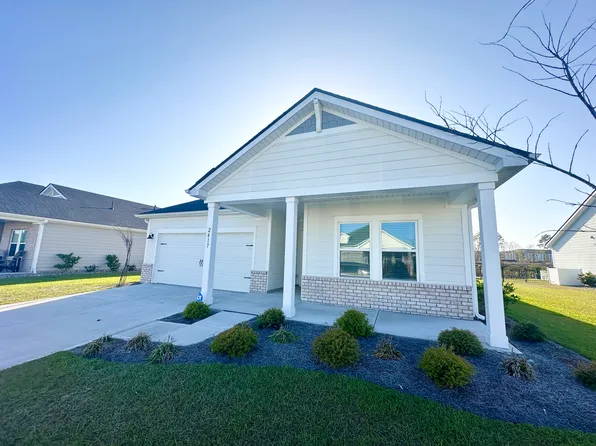 2417 Grand Meadow Dr, Longs, SC 29568