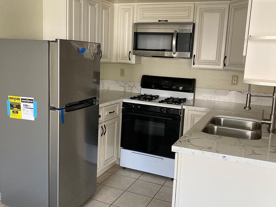 1st image of 5260 Huntington Dr S APT 104