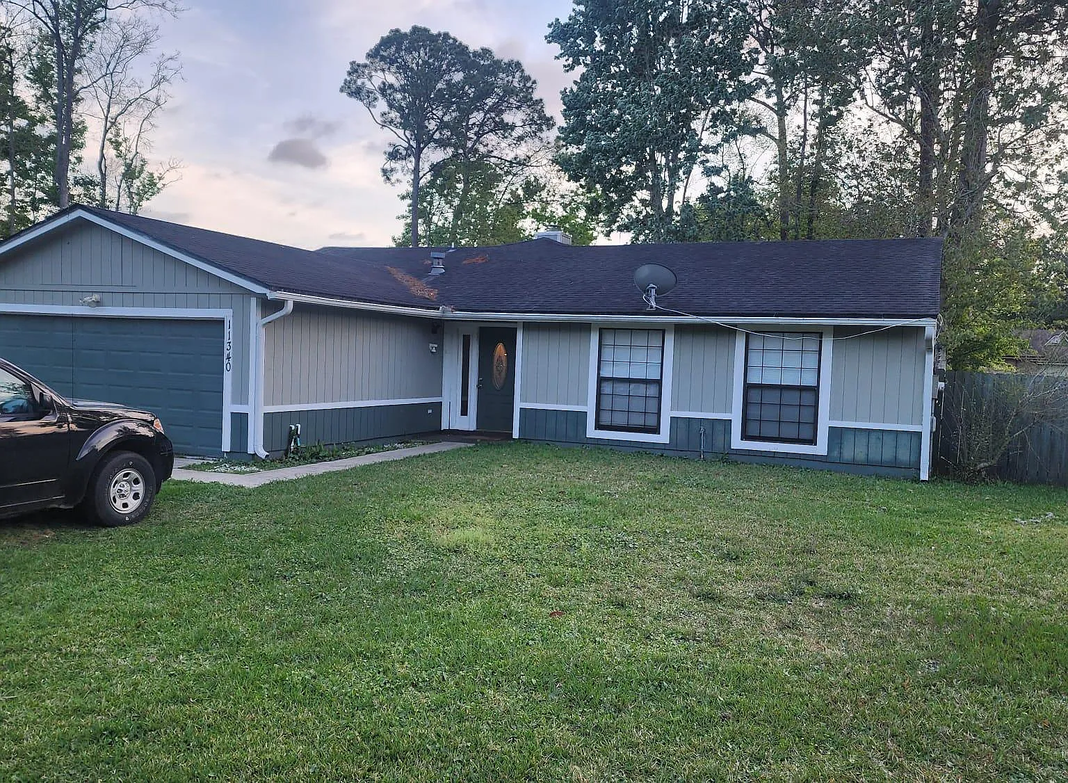 5 bed, 1958 sqft, $550 — Photo 1
