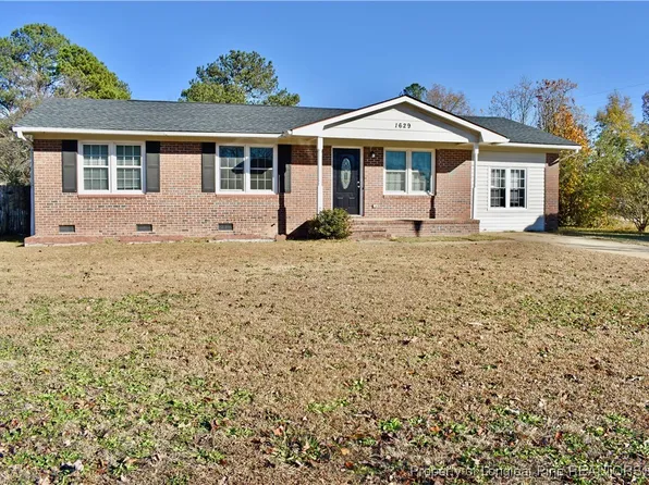 1629 Stanhope St, Fayetteville, NC 28304