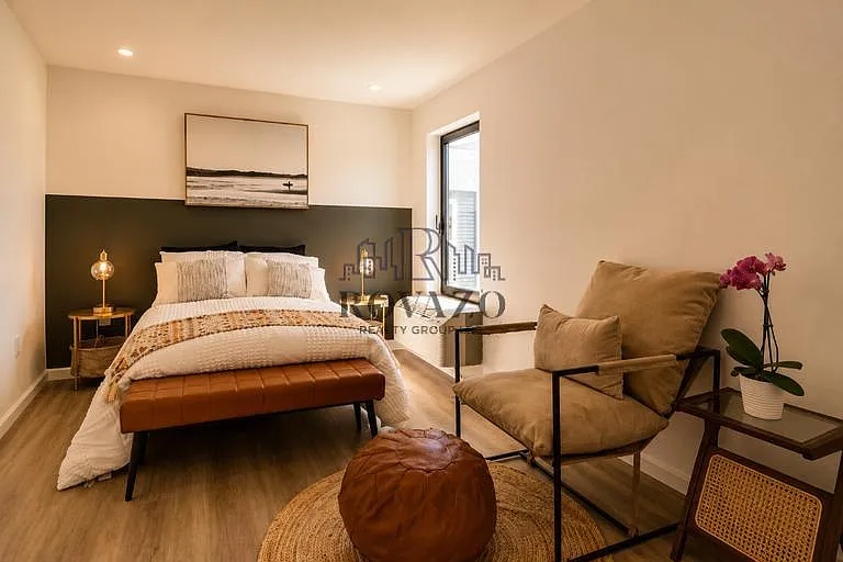 3 bed, 700 sqft, $3,100 — Photo 4