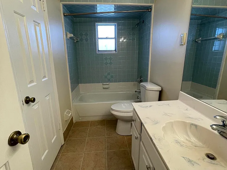 3101 Avenue T — Photo 20