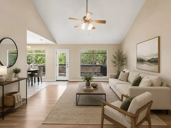 5603 Thunderbird St APT B, Lago Vista, TX 78645