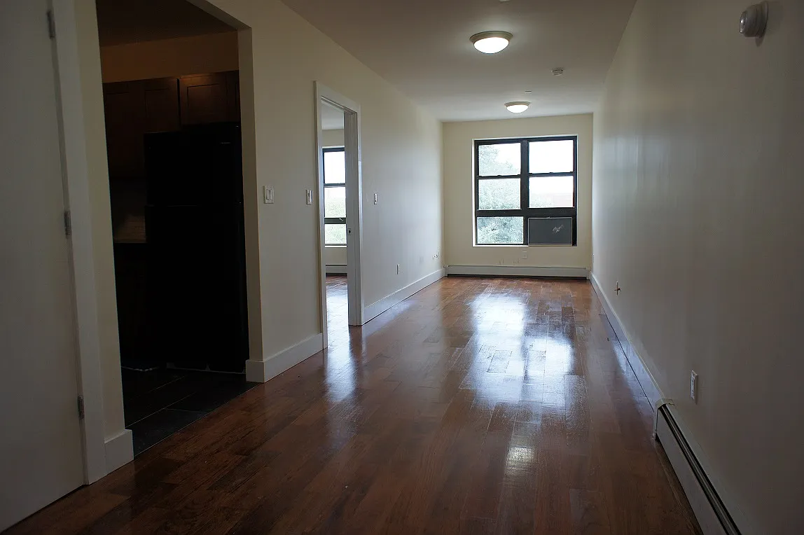 1 bed, 650 sqft, $1,714 — Photo 1