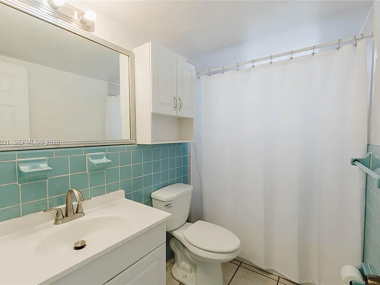 747 NW 13th Ave #3 — Photo 11