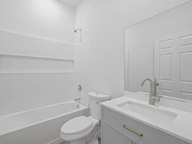 4458 29th St SW — Photo 18