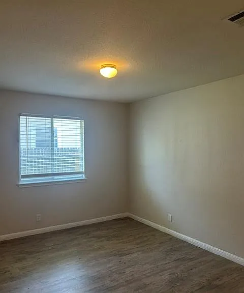108 Pond Way — Photo 6