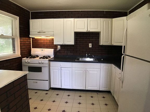 3rd image of 9813 Scottdale Dr