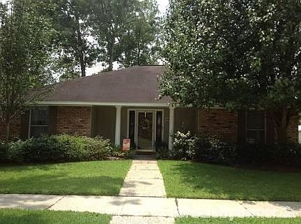 Front of house
						:
						Beautifully landscaped and shade trees.