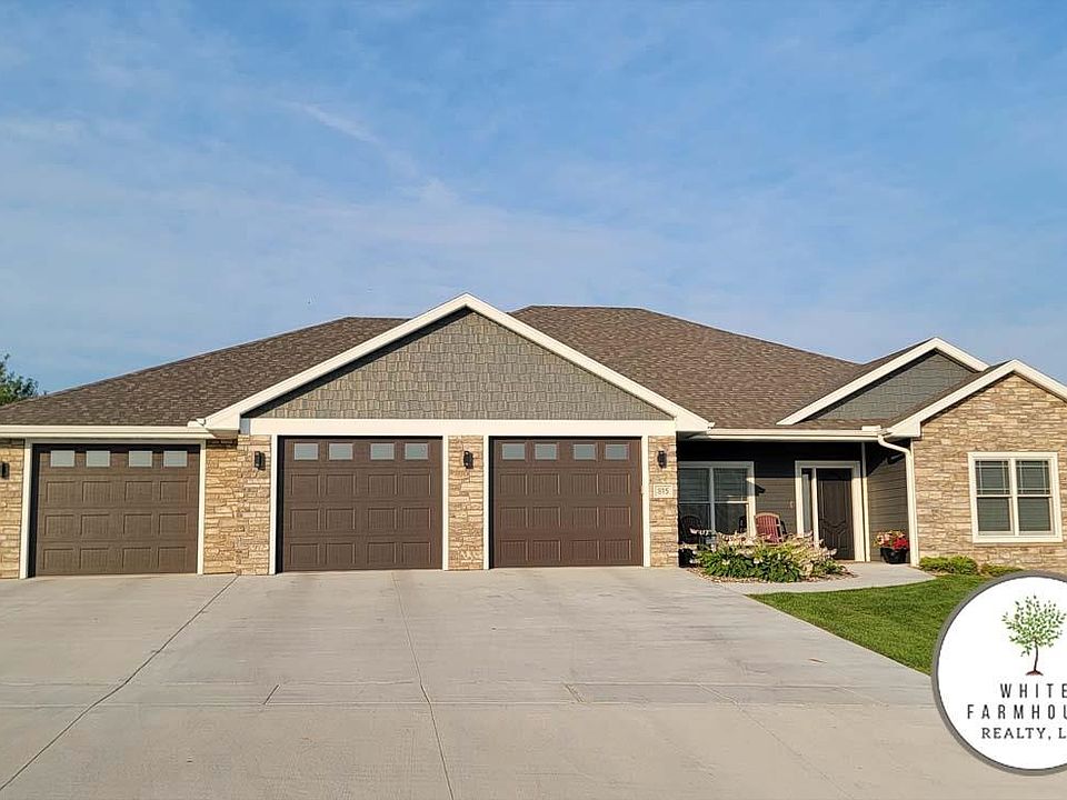 1st image of 815 Adam Dr