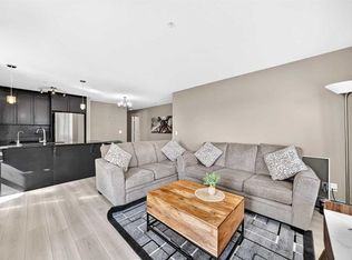155 NW Skyview Ranch Way NE #1106, Calgary, AB T3N 0L1