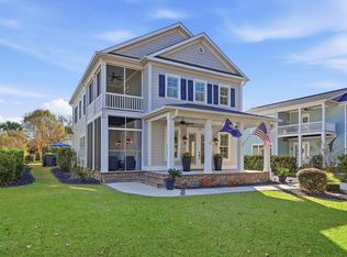 202 Spreading Oak Dr, Pawleys Island, SC 29585