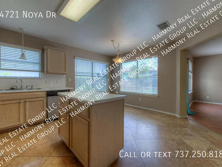14721 Noya Dr — Photo 10