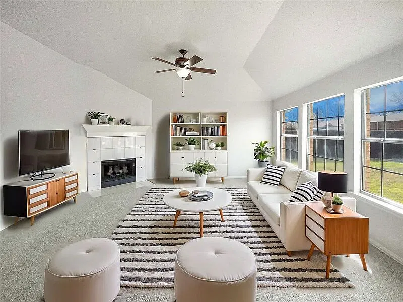 3 bed, 2.0 bath, 1957 sqft, $2,490 — Photo 3