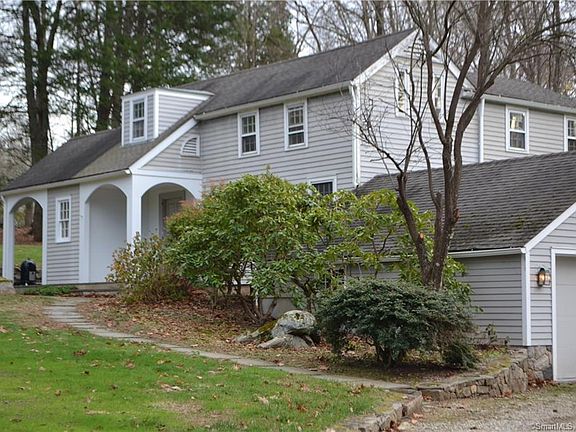 23 Old Huckleberry Road