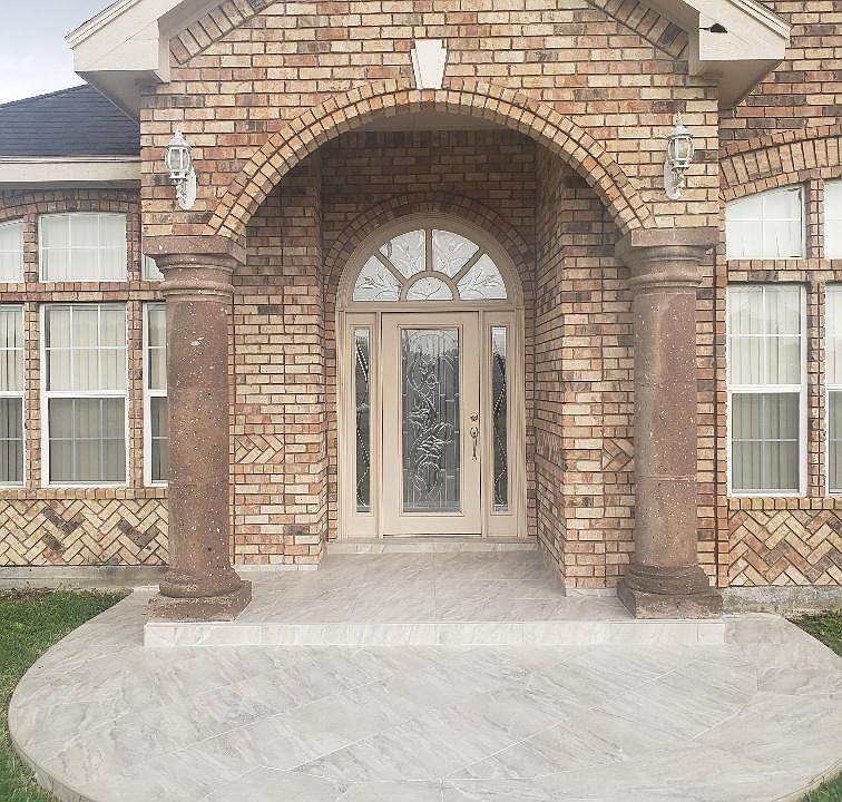 1st image of 1412 Elm Dr