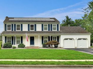 1 Red Cedar Run, Jackson, NJ 08527