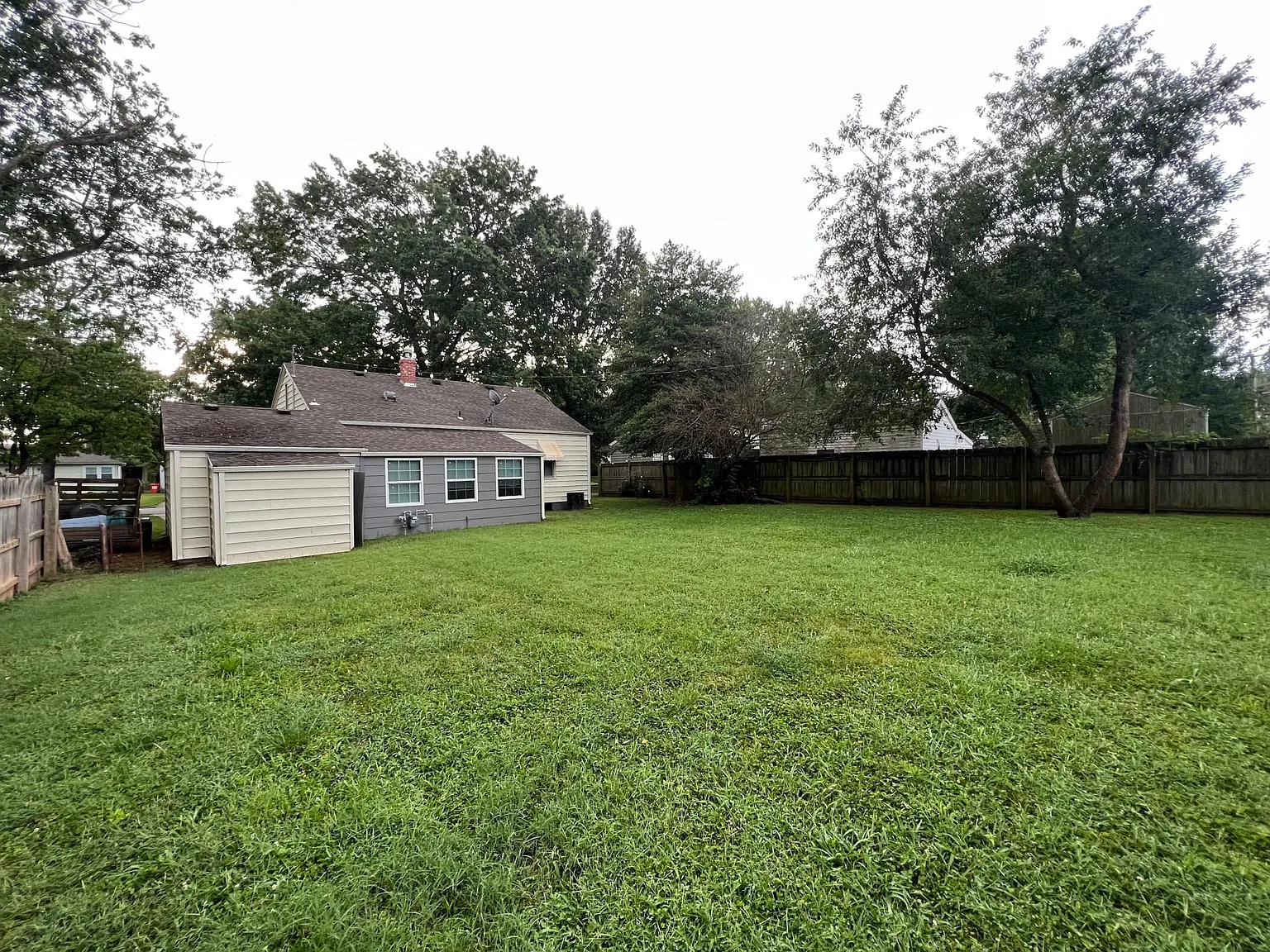 1627 S Fairway Ave — Photo 2