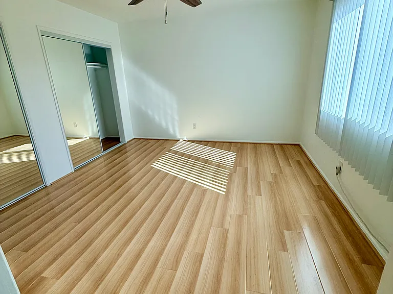 1138 Hacienda Place — Photo 34