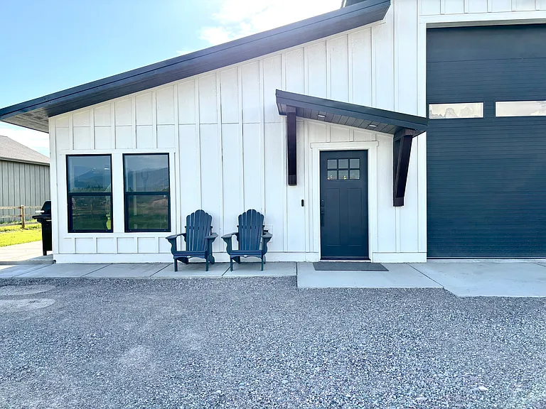 1011 Green Valley Ct — Photo 14