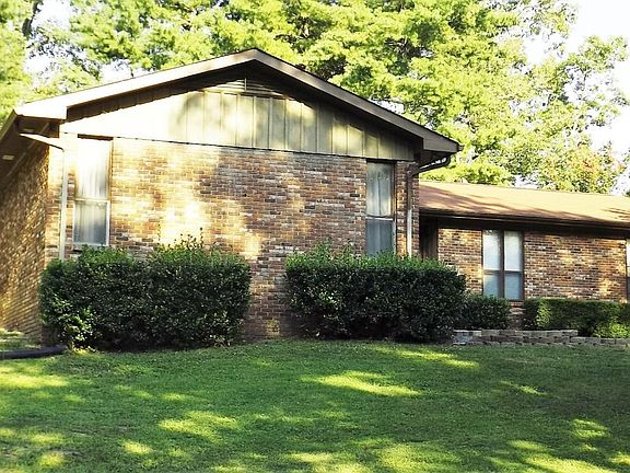 2nd image of 4208 Lake Haven Ln