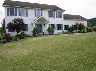 331 Apache Dr, Roaring Spring, PA 16673
