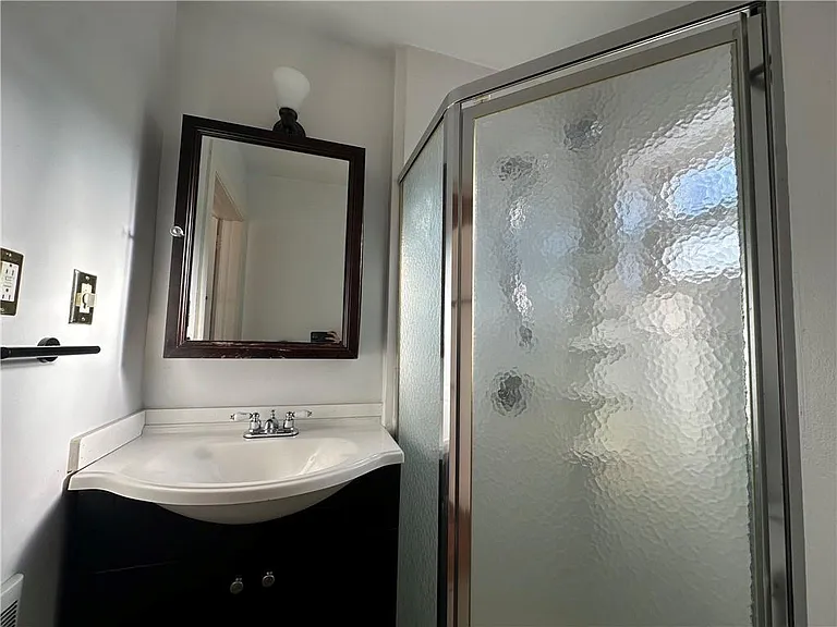 5 Record St #2B — Photo 48