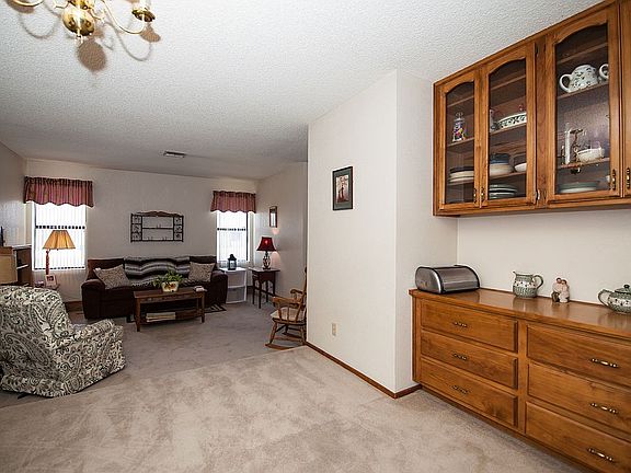4th image of 3469 E Moreno Ln