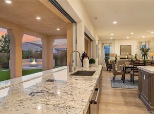 114 Cruiser, Irvine, CA 92618