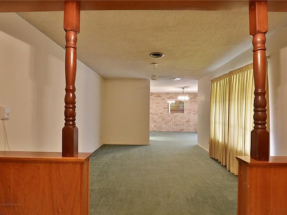 5th image of 3233 High Meadows Dr