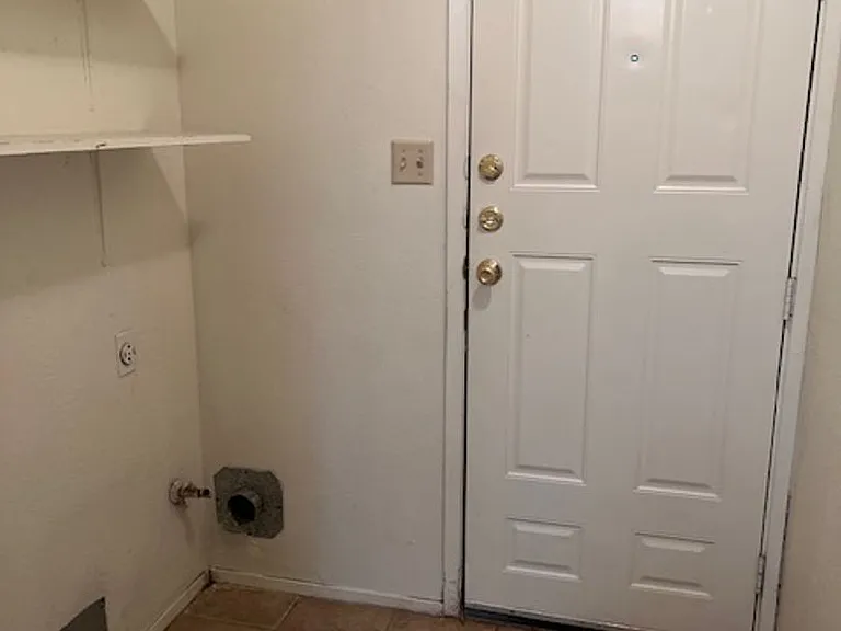 112 Verna Spur — Photo 11